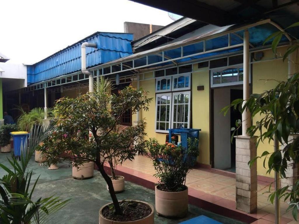 Hotel Kaisar Tarakan Extérieur photo